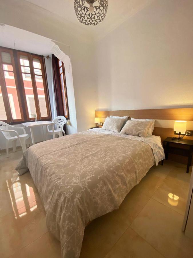 Valencia Cerca Al Puerto Shared Apartment 外观 照片